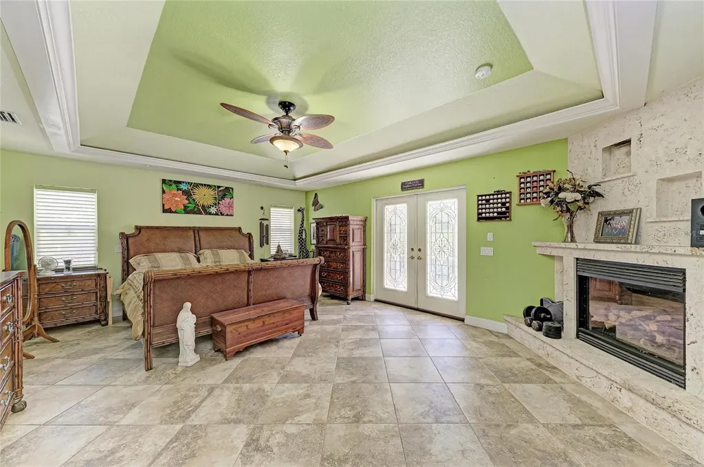 820 N Elm Street Englewood FL 34223