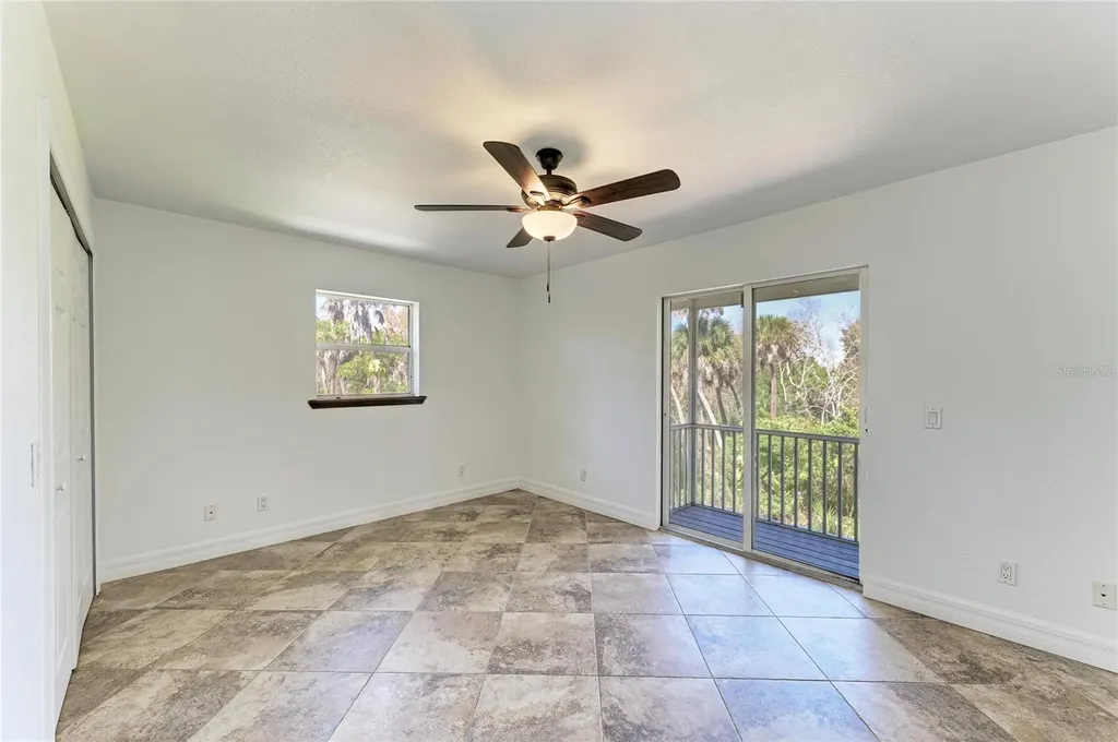 820 N Elm Street Englewood FL 34223