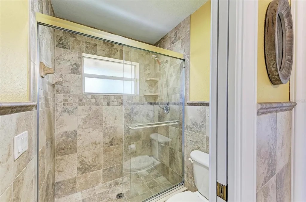 820 N Elm Street Englewood FL 34223