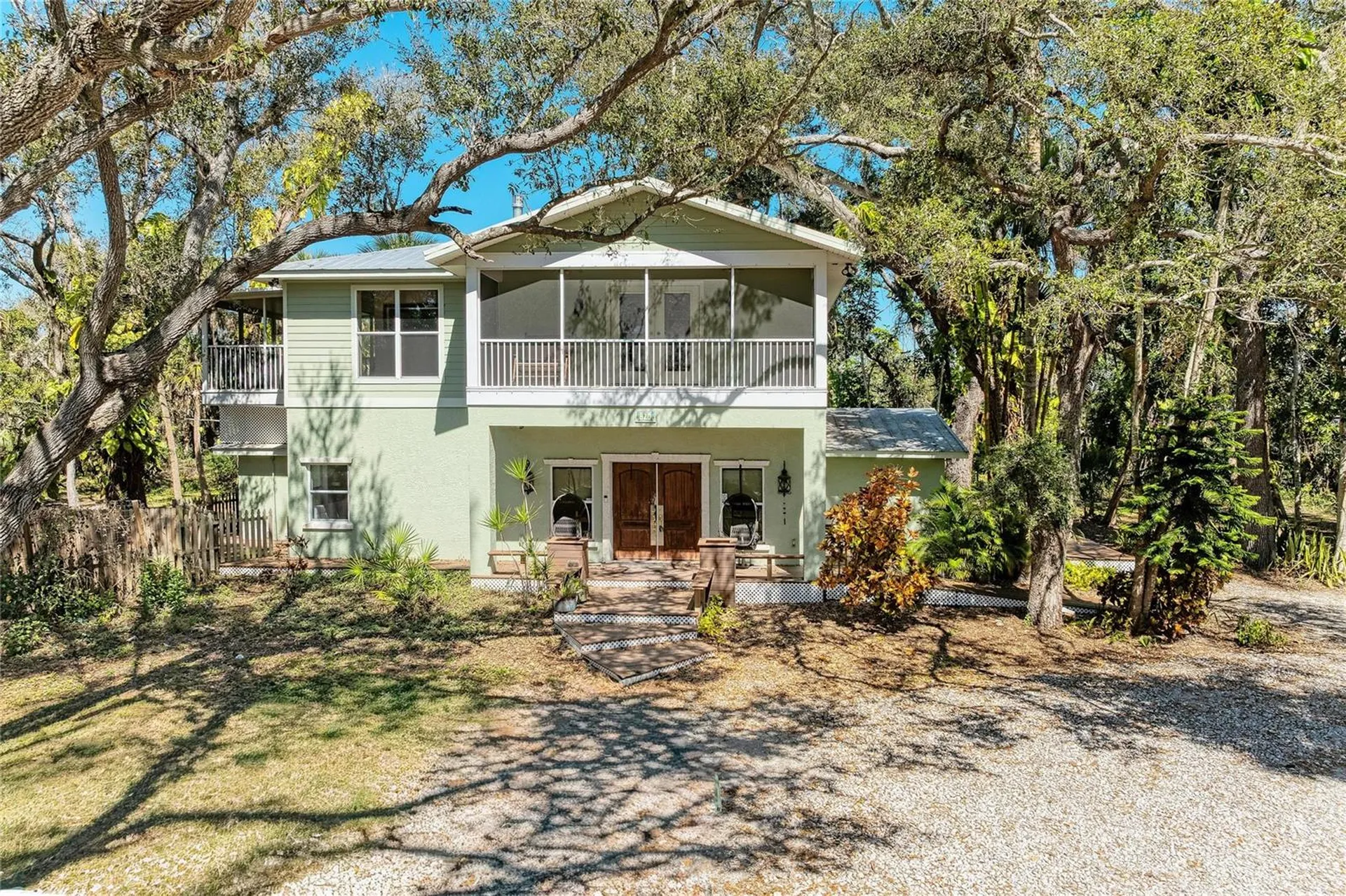 Englewood FL, 820 N Elm Street