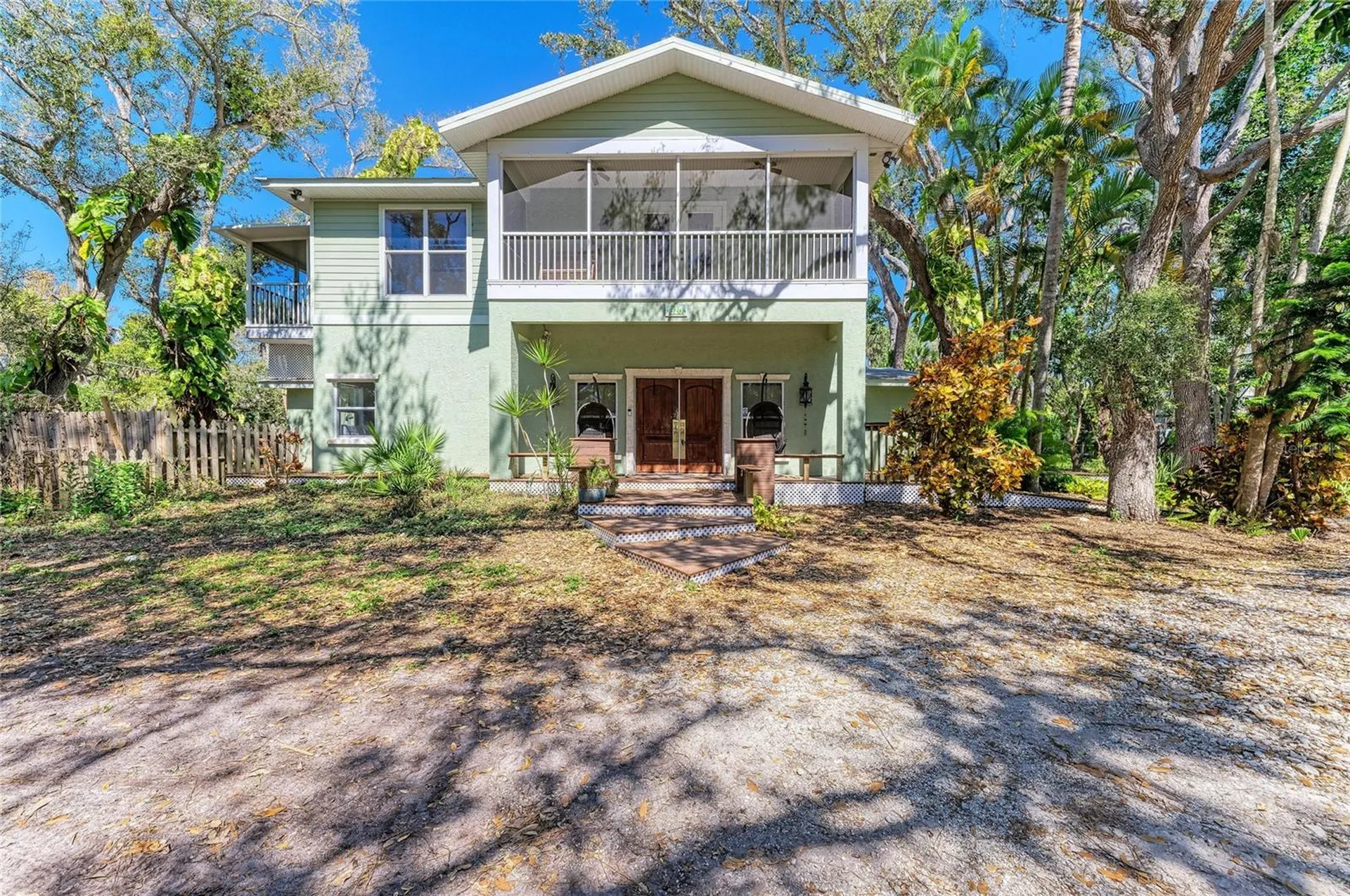 820 N Elm Street Englewood FL 34223