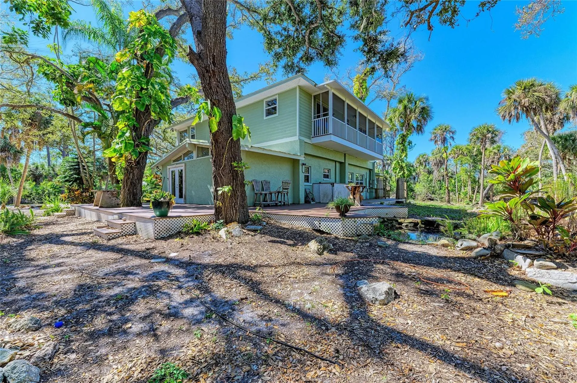 820 N Elm Street Englewood FL 34223