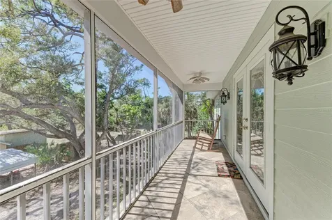 820 N Elm Street Englewood FL 34223