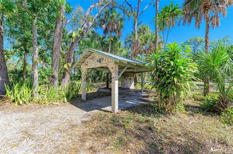 820 N Elm Street Englewood FL 34223