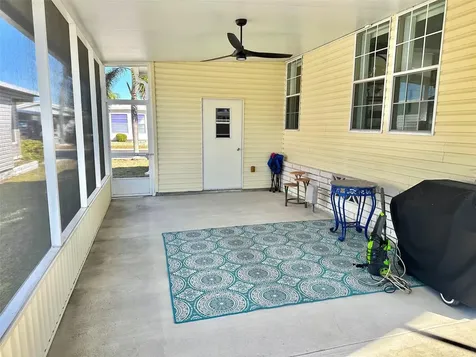 11228 102nd Street N Largo FL 33773