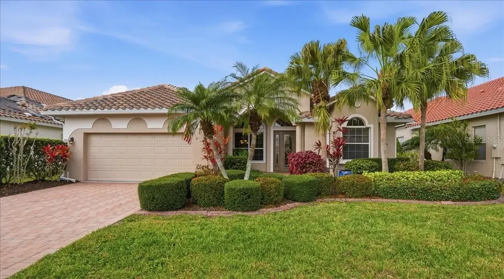 6558 41st Court E Sarasota FL 34243