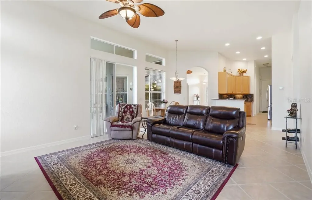 6558 41st Court E Sarasota FL 34243
