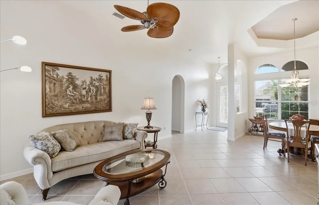 6558 41st Court E Sarasota FL 34243