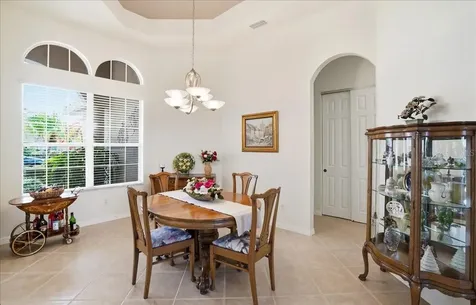 6558 41st Court E Sarasota FL 34243