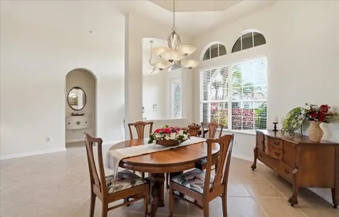 6558 41st Court E Sarasota FL 34243