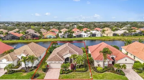 6558 41st Court E Sarasota FL 34243
