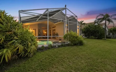 6558 41st Court E Sarasota FL 34243