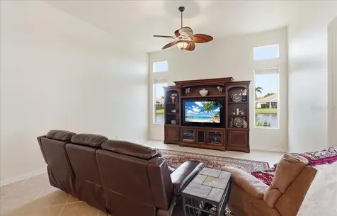 6558 41st Court E Sarasota FL 34243