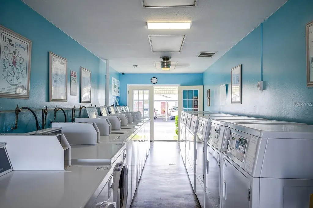 24862 Us Highway 19 N Clearwater FL 33763