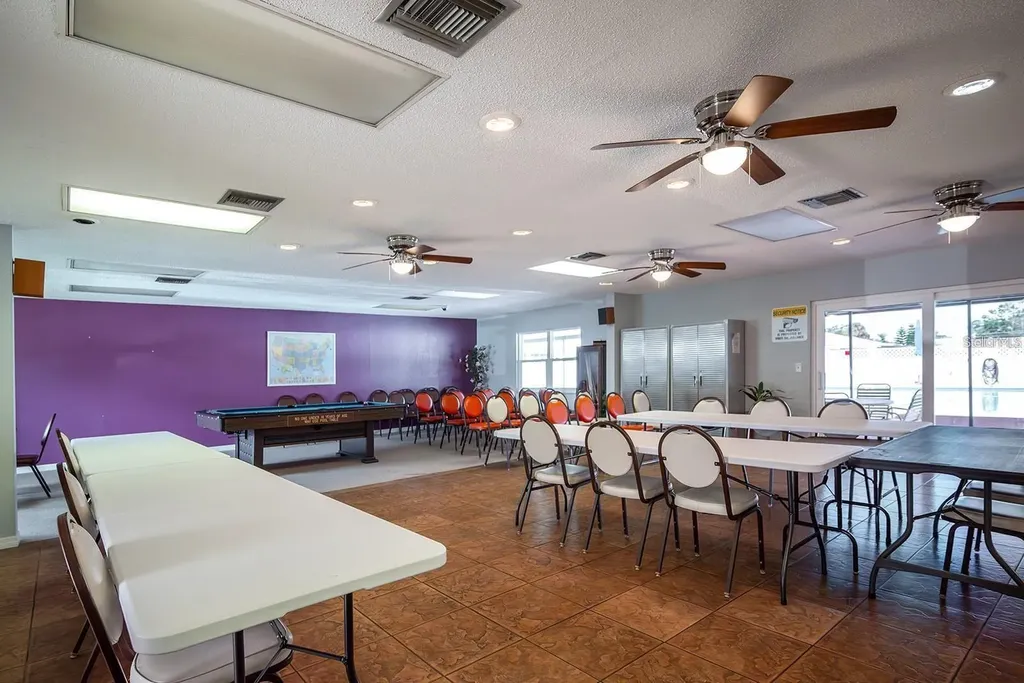 24862 Us Highway 19 N Clearwater FL 33763