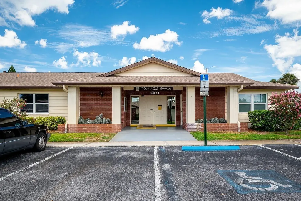 24862 Us Highway 19 N Clearwater FL 33763