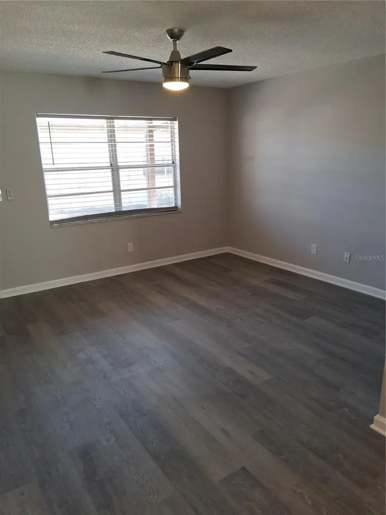 24862 Us Highway 19 N Clearwater FL 33763