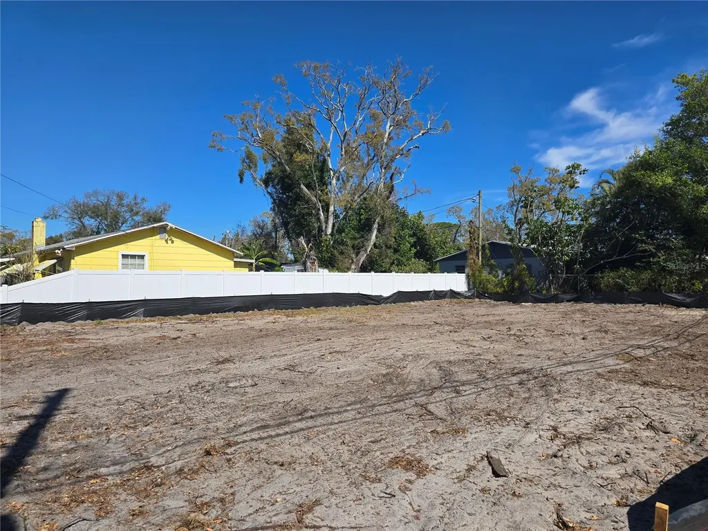 4403 43rd Street N St Petersburg FL 33714