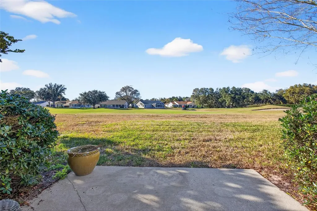 25113 Riverwalk Drive Leesburg FL 34748