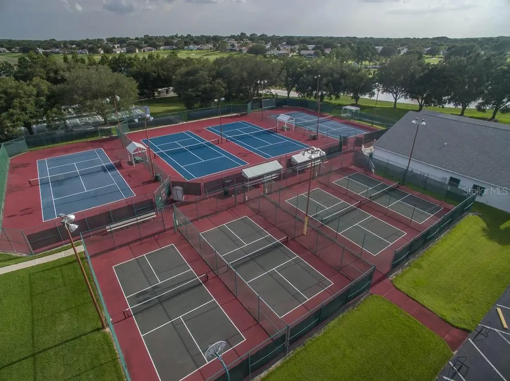 25113 Riverwalk Drive Leesburg FL 34748