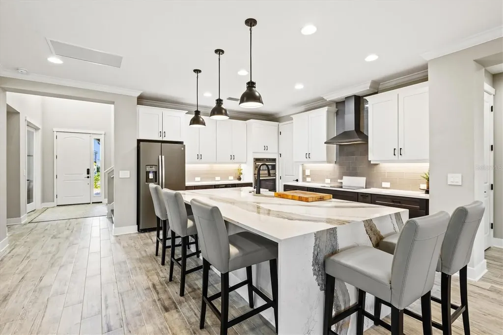 12709 Lateral Root Drive Sarasota FL 34238