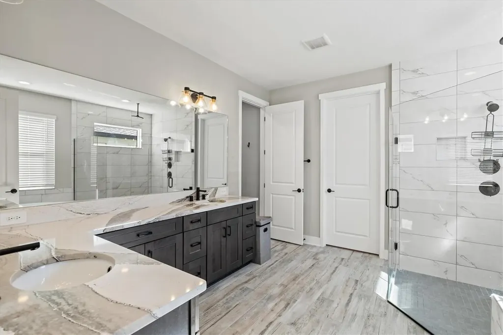 12709 Lateral Root Drive Sarasota FL 34238