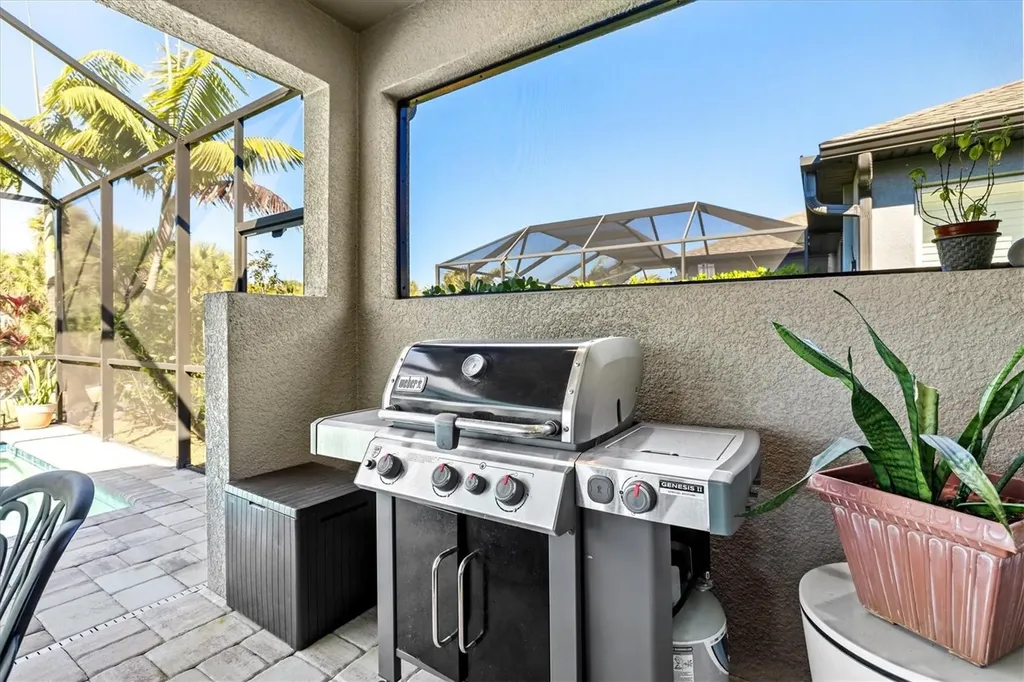12709 Lateral Root Drive Sarasota FL 34238