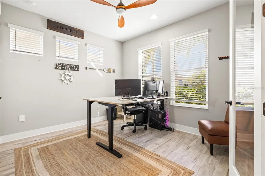 12709 Lateral Root Drive Sarasota FL 34238
