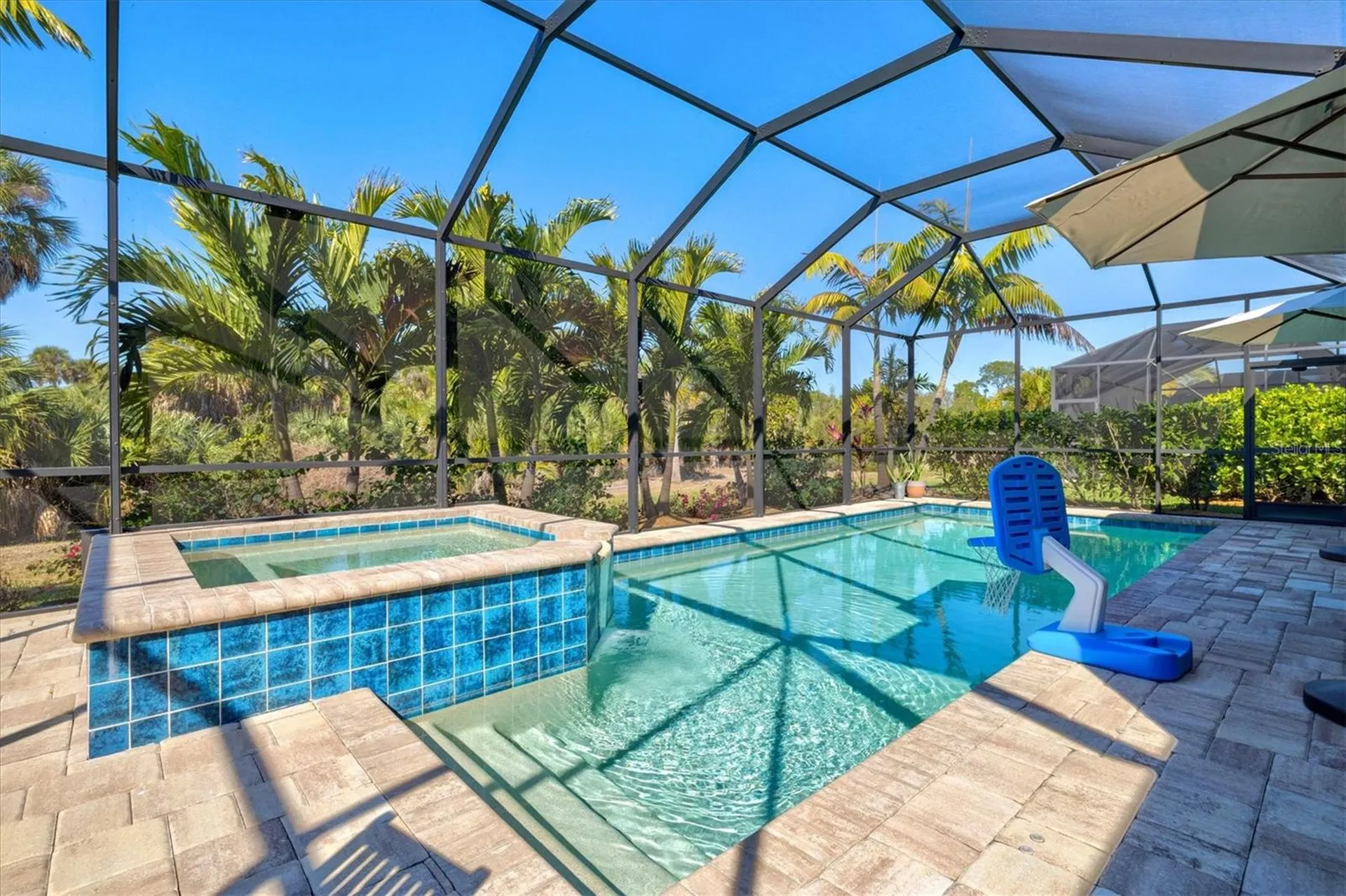 12709 Lateral Root Drive Sarasota FL 34238