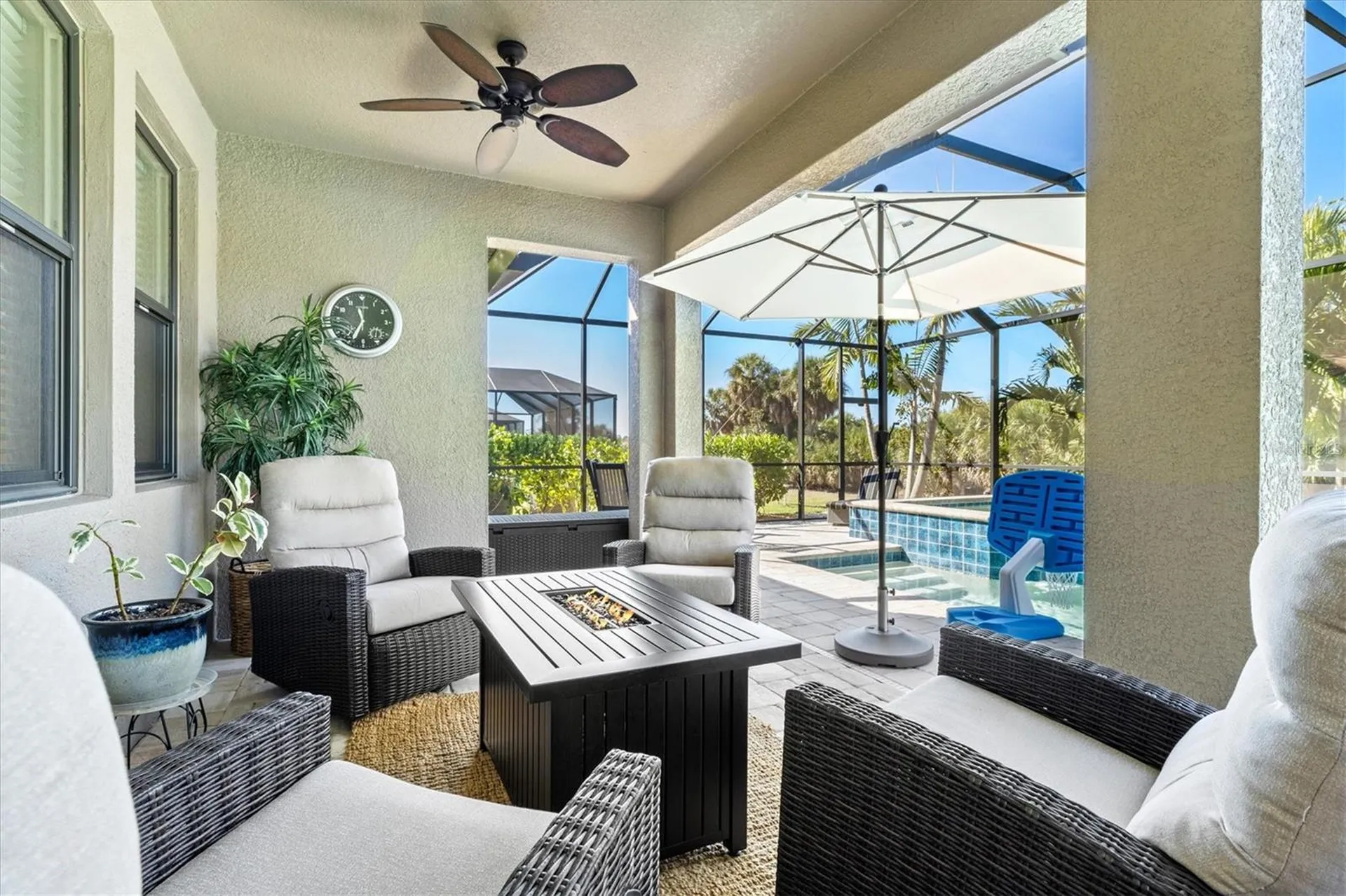 12709 Lateral Root Drive Sarasota FL 34238