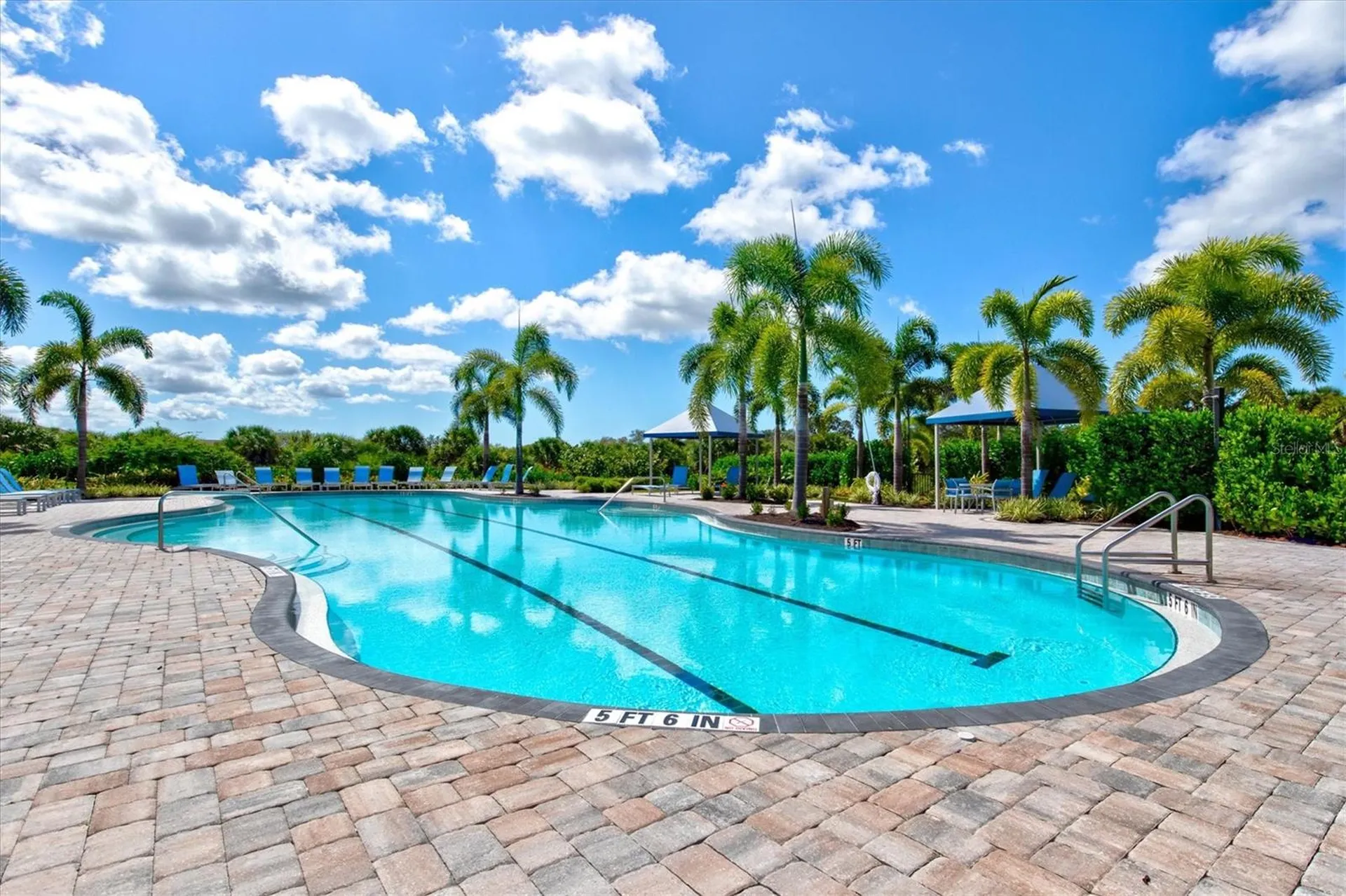 12709 Lateral Root Drive Sarasota FL 34238