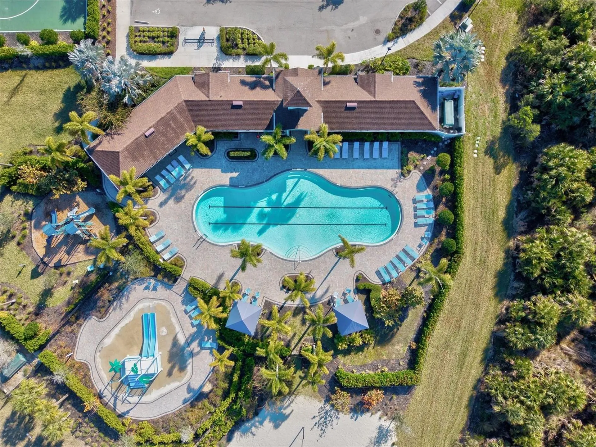 12709 Lateral Root Drive Sarasota FL 34238