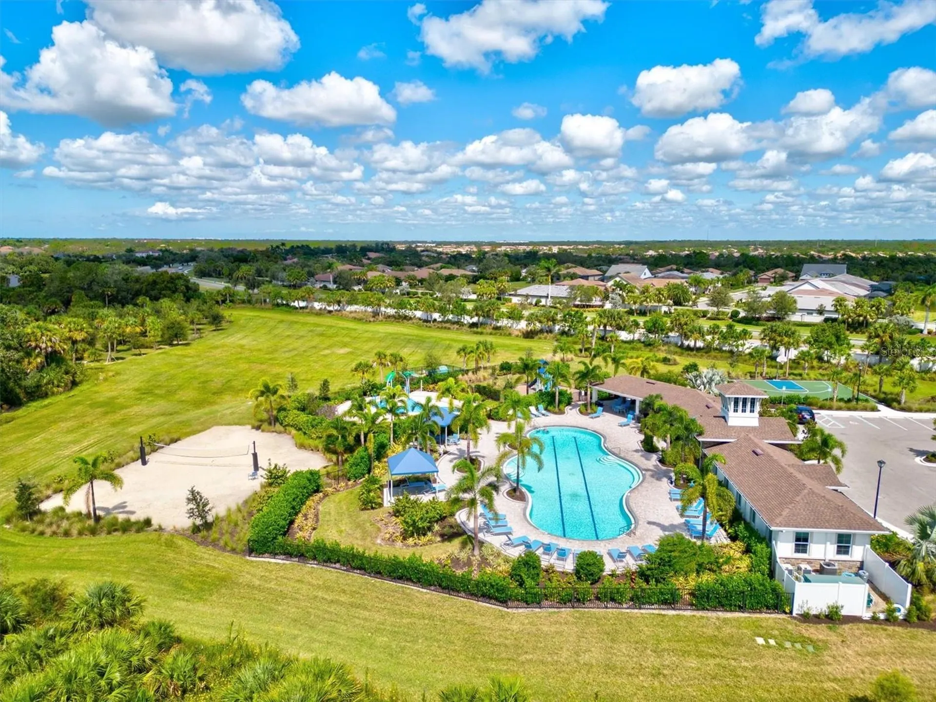 12709 Lateral Root Drive Sarasota FL 34238