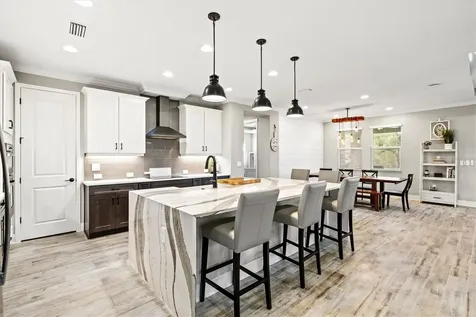 12709 Lateral Root Drive Sarasota FL 34238