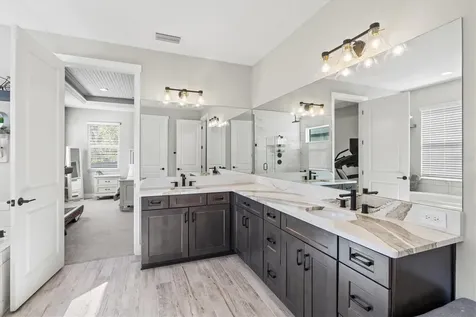 12709 Lateral Root Drive Sarasota FL 34238
