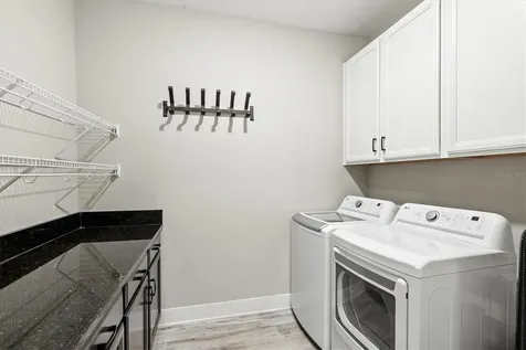 12709 Lateral Root Drive Sarasota FL 34238