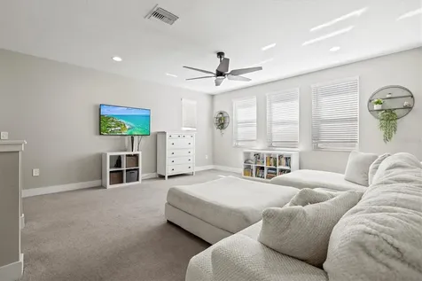 12709 Lateral Root Drive Sarasota FL 34238