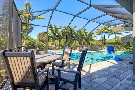 12709 Lateral Root Drive Sarasota FL 34238