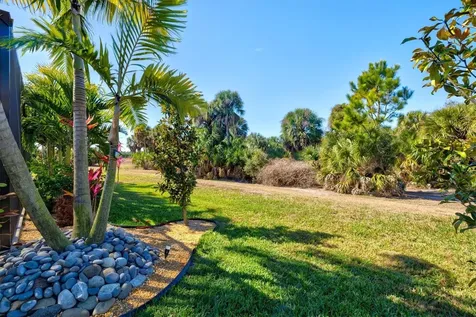 12709 Lateral Root Drive Sarasota FL 34238