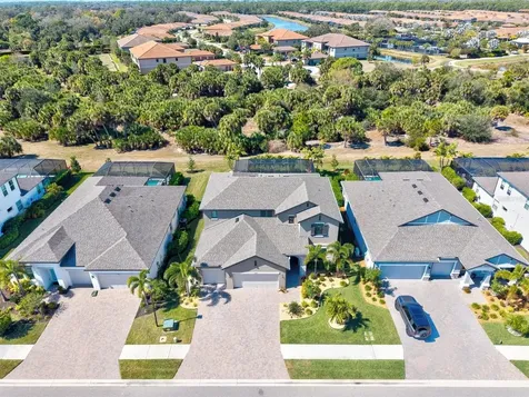 12709 Lateral Root Drive Sarasota FL 34238