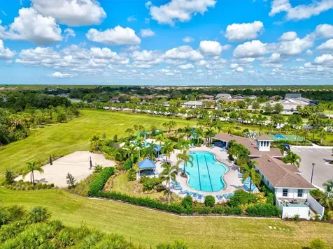12709 Lateral Root Drive Sarasota FL 34238