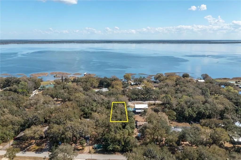 00 W Beach Parkway Lake Wales FL 33898