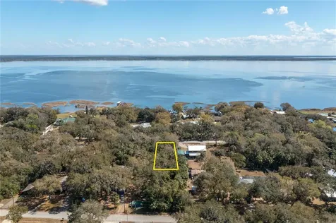 00 W Beach Parkway Lake Wales FL 33898