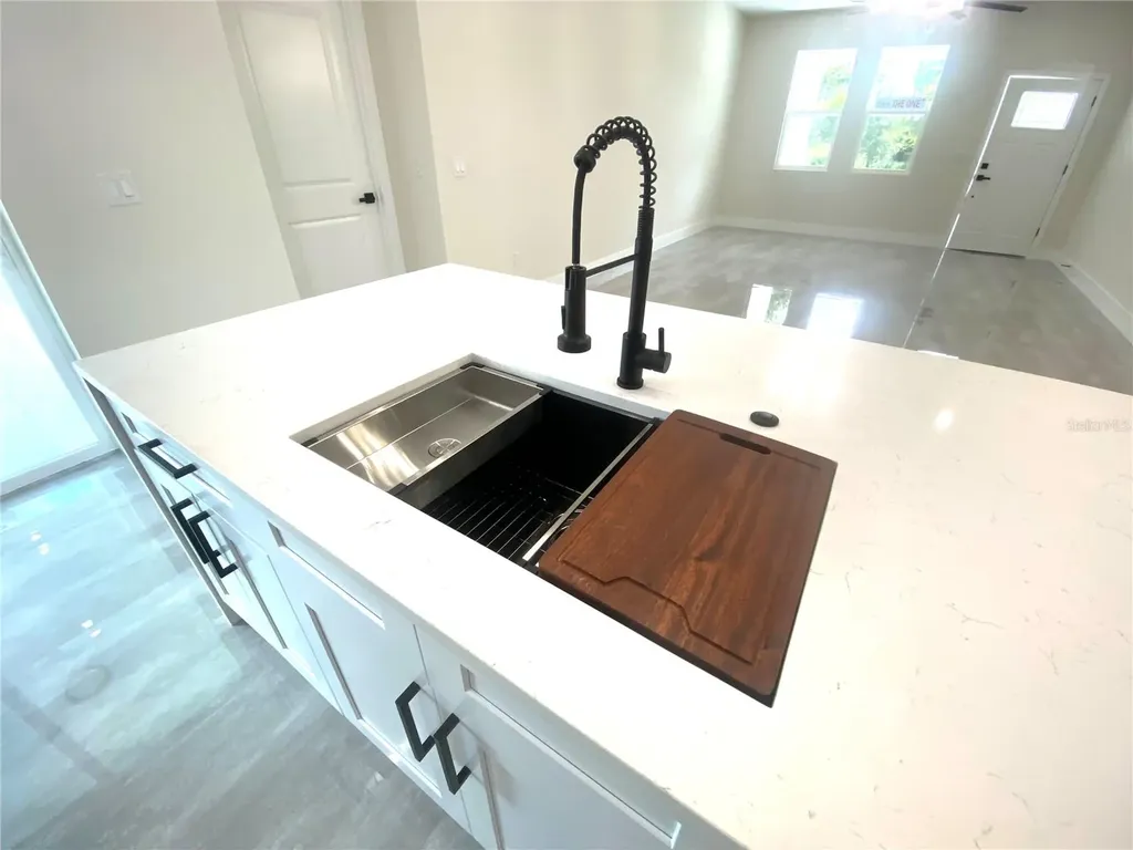 703 Aston-martin Drive Sebring FL 33872