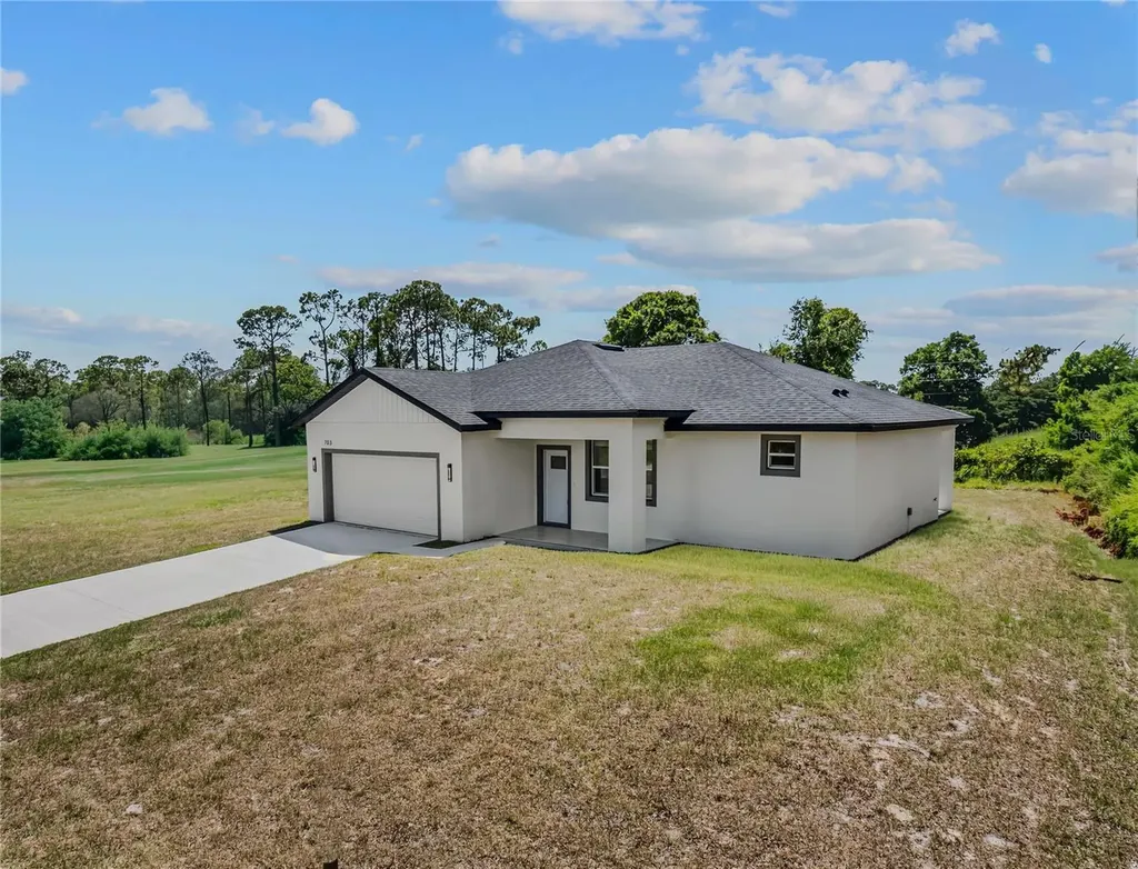 703 Aston-martin Drive Sebring FL 33872