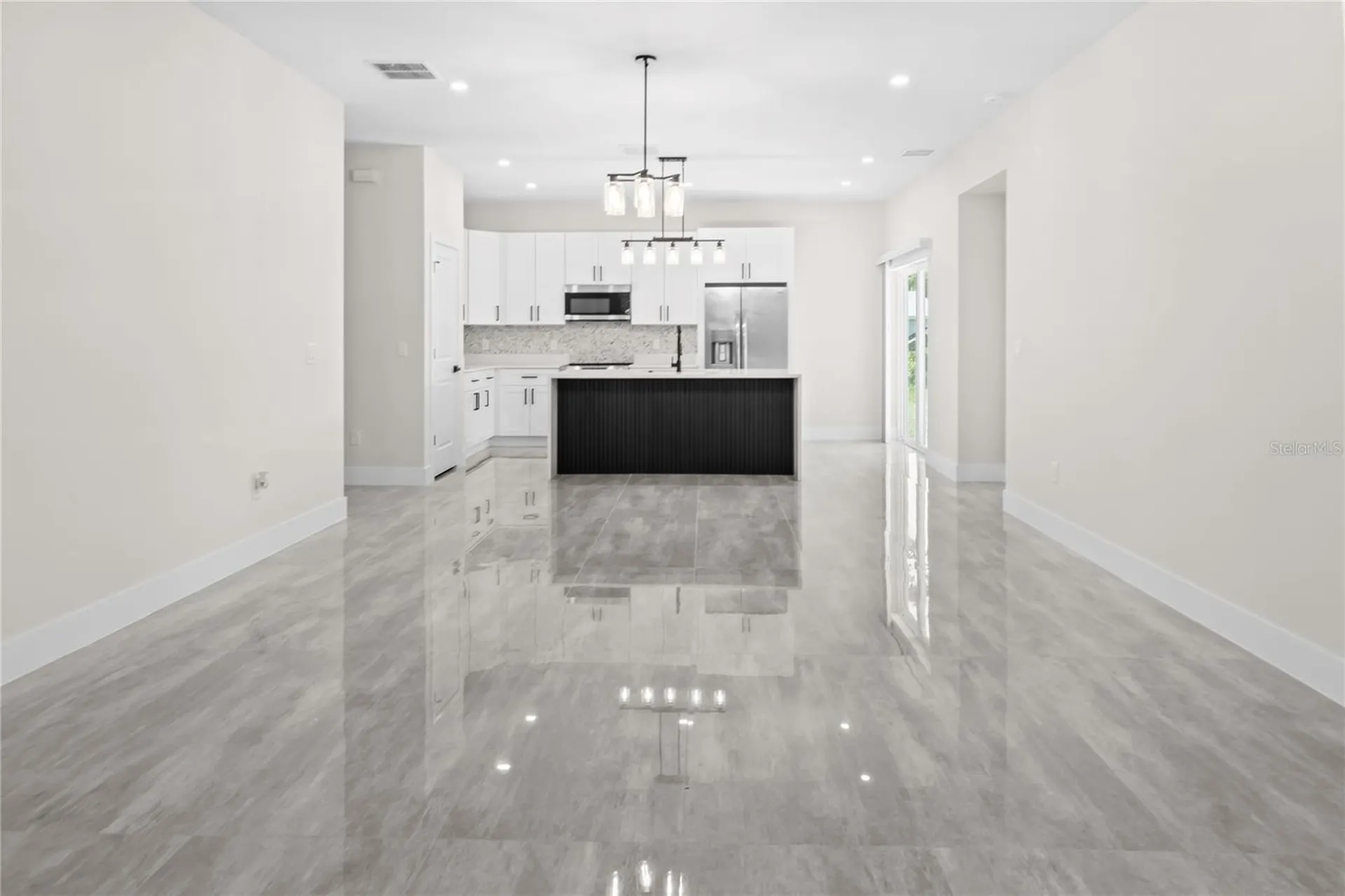 703 Aston-martin Drive Sebring FL 33872