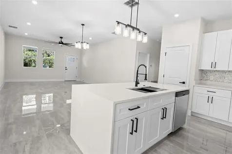 703 Aston-martin Drive Sebring FL 33872