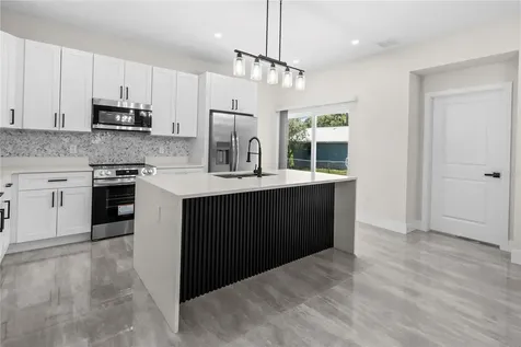 703 Aston-martin Drive Sebring FL 33872