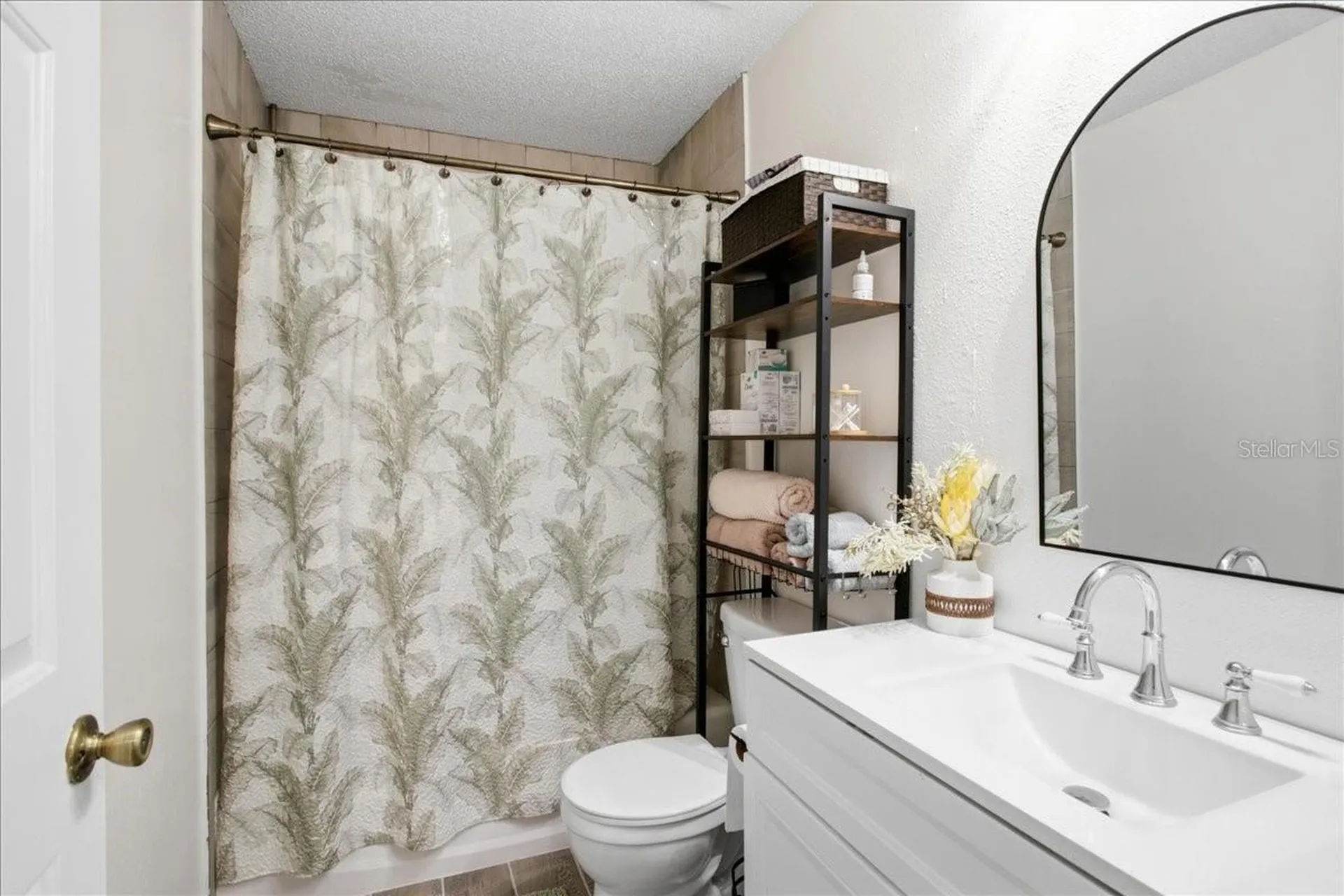 18101 Paradise Point Drive Tampa FL 33647