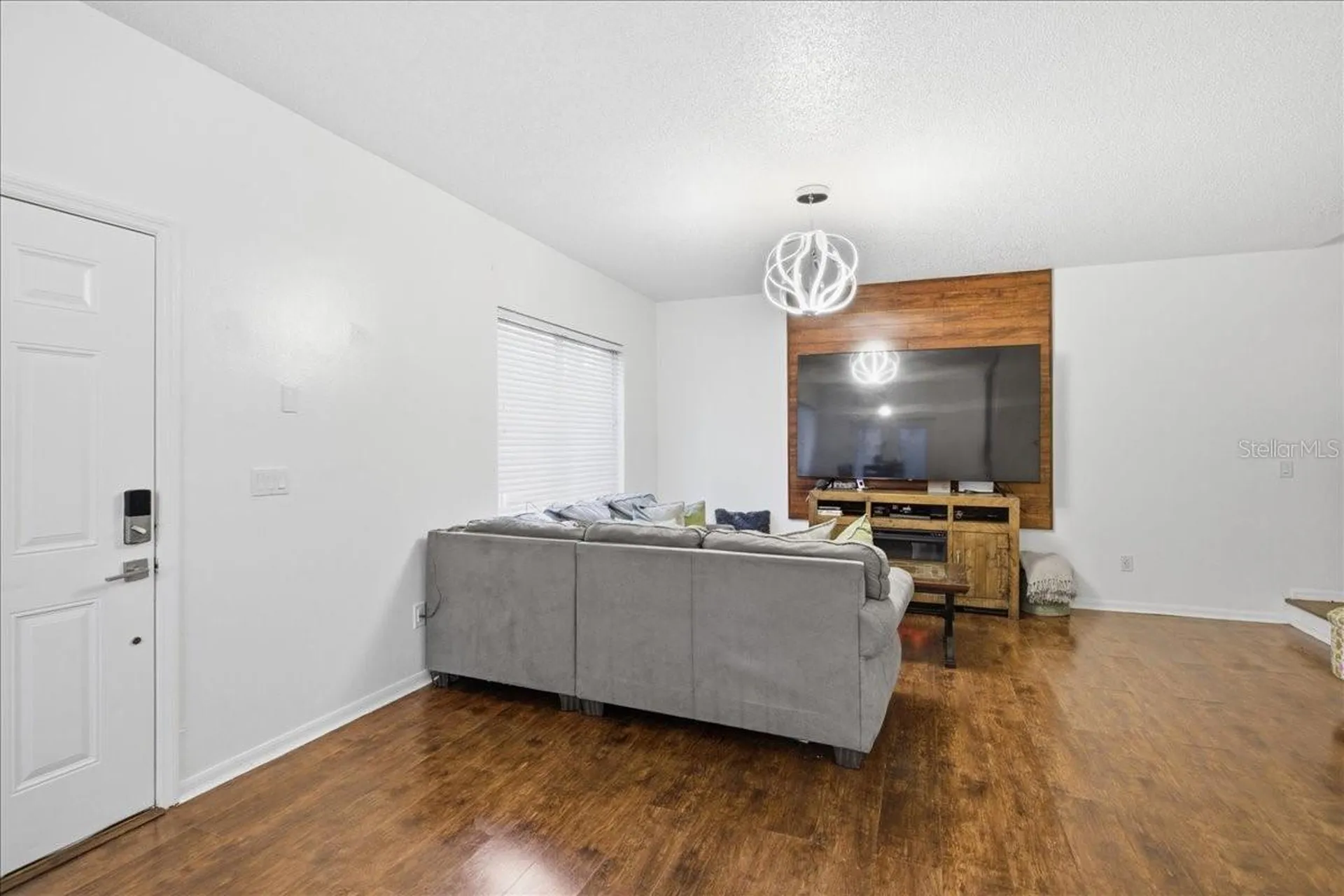 18101 Paradise Point Drive Tampa FL 33647